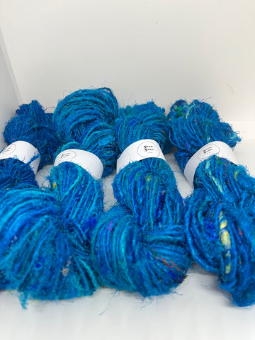 Sari silk yarn, waste silk. Handspun pure silk. Odisha blue.
